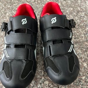 Peloton cycle shoes size 39